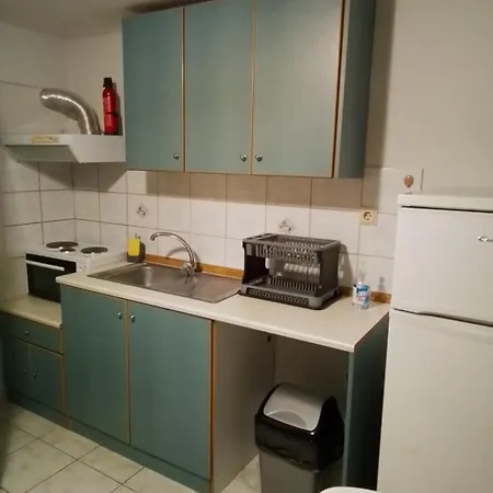 George House Λάρισα